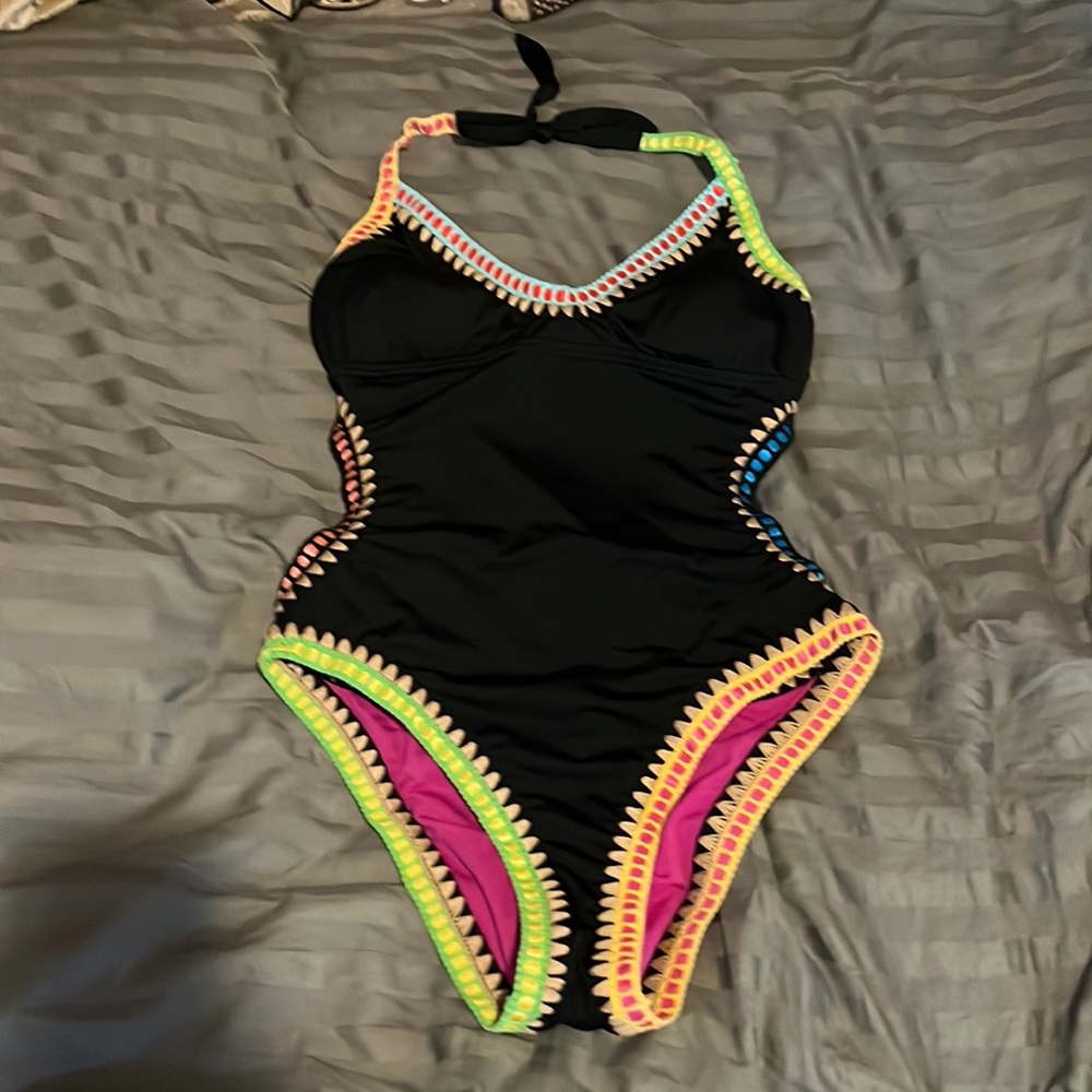 One piece bathing suit